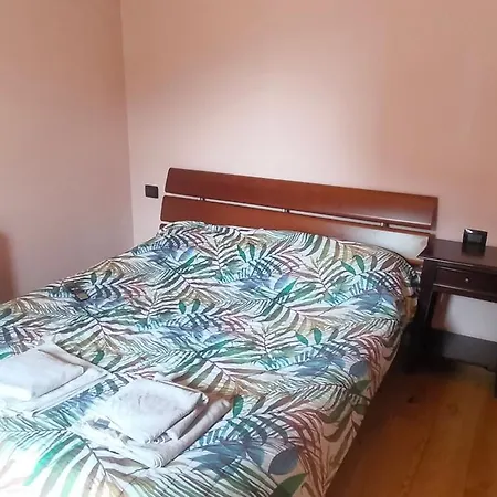 בית הארחה Casa Natalina *